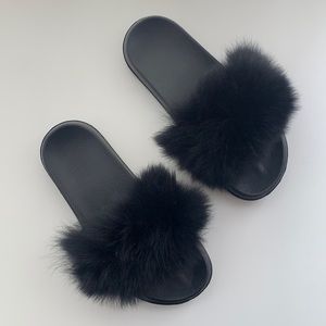 NEW Black Faux Fur Slides